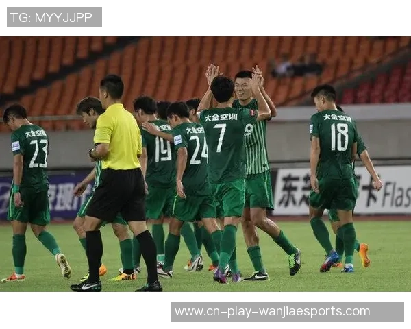 浙江绿城与上海申鑫的精彩对决将在何处举行探秘比赛地点与氛围