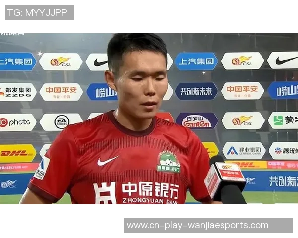 感人!就任只赢2场中超降级:61岁梅州客家主帅更衣室落泪! 感人!就任只赢2场中超降级:61岁梅州客家主帅更衣室落泪!